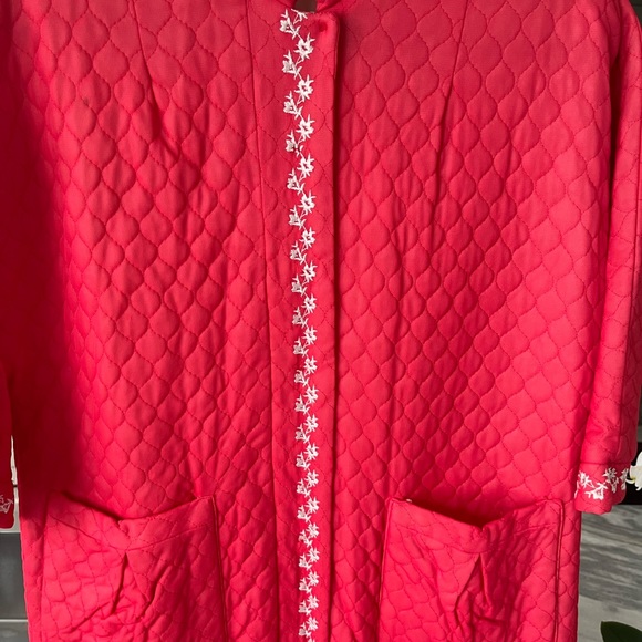 Vintage quilted nylon zip up dressing gown size small - Picture 17 of 17